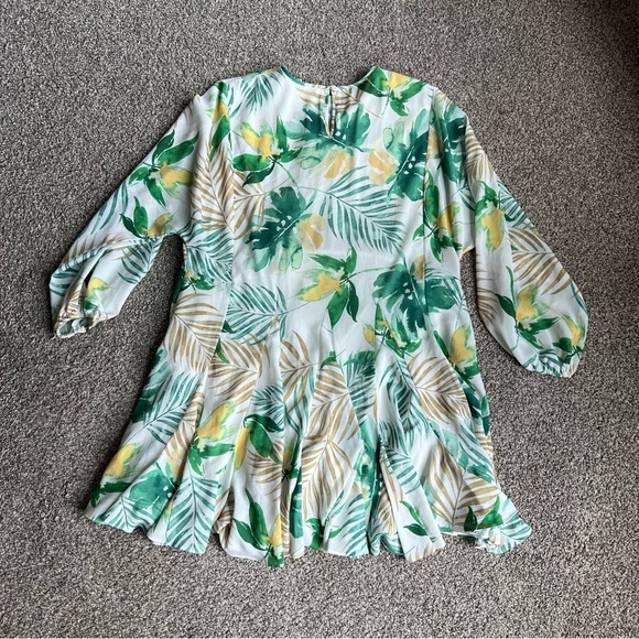 Gianni Bini Tropical Palm Leaf Print Flowing Mini Dress, Size Small - Picture 10 of 11